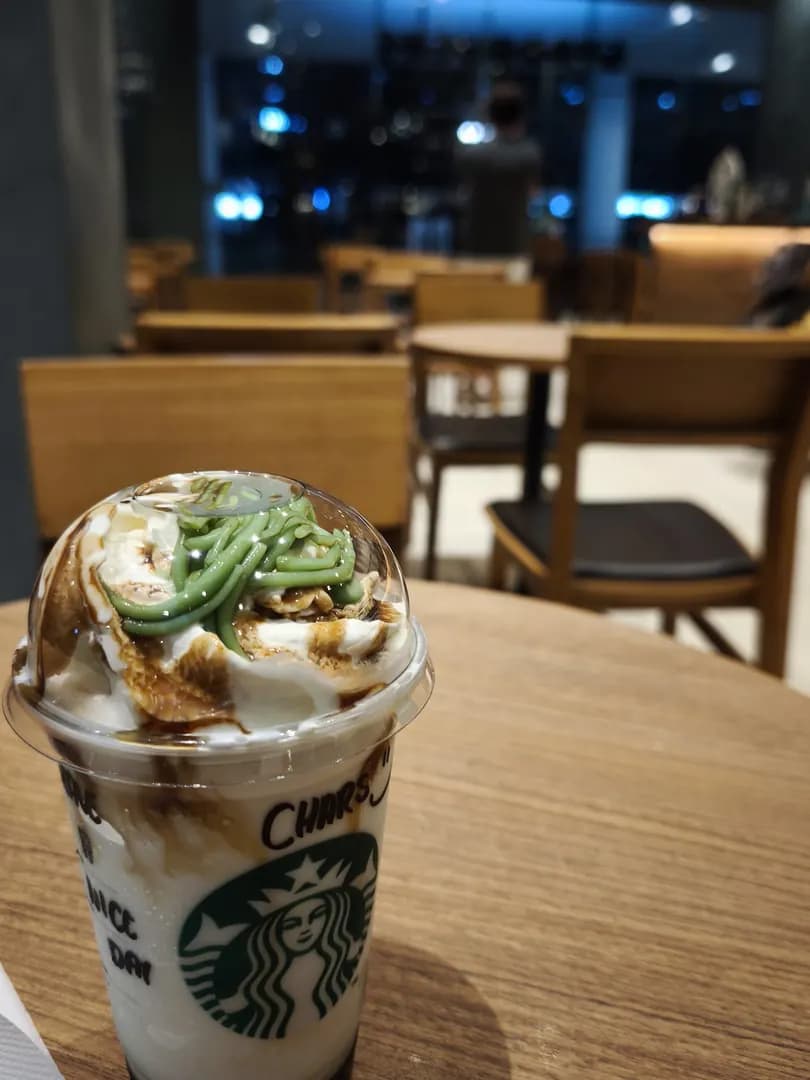 Starbucks (United Point Mall) photo 3