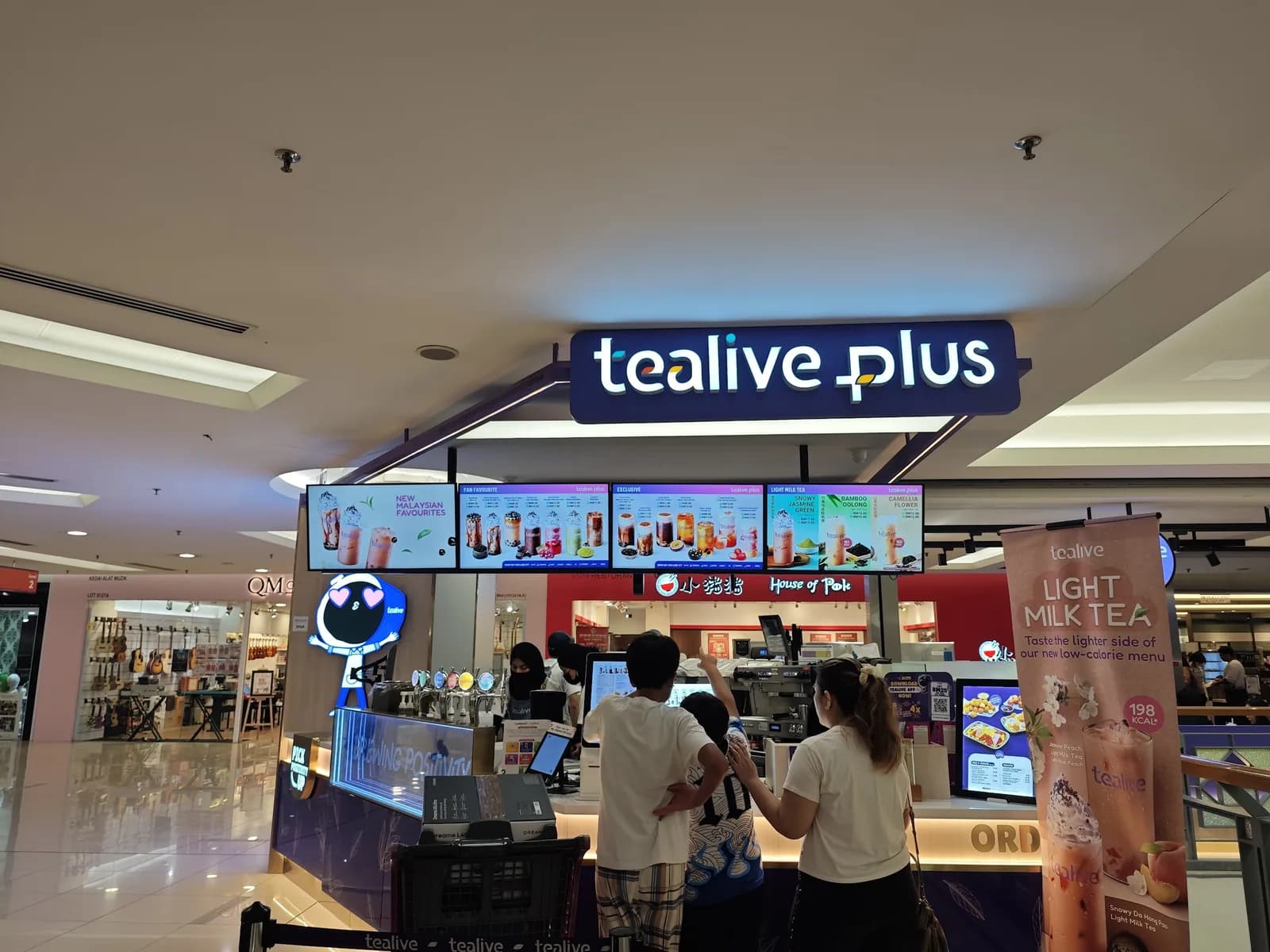 Tealive • One Utama
