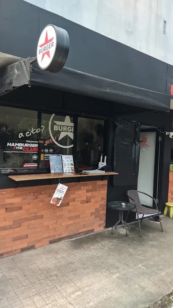 Akak Burger