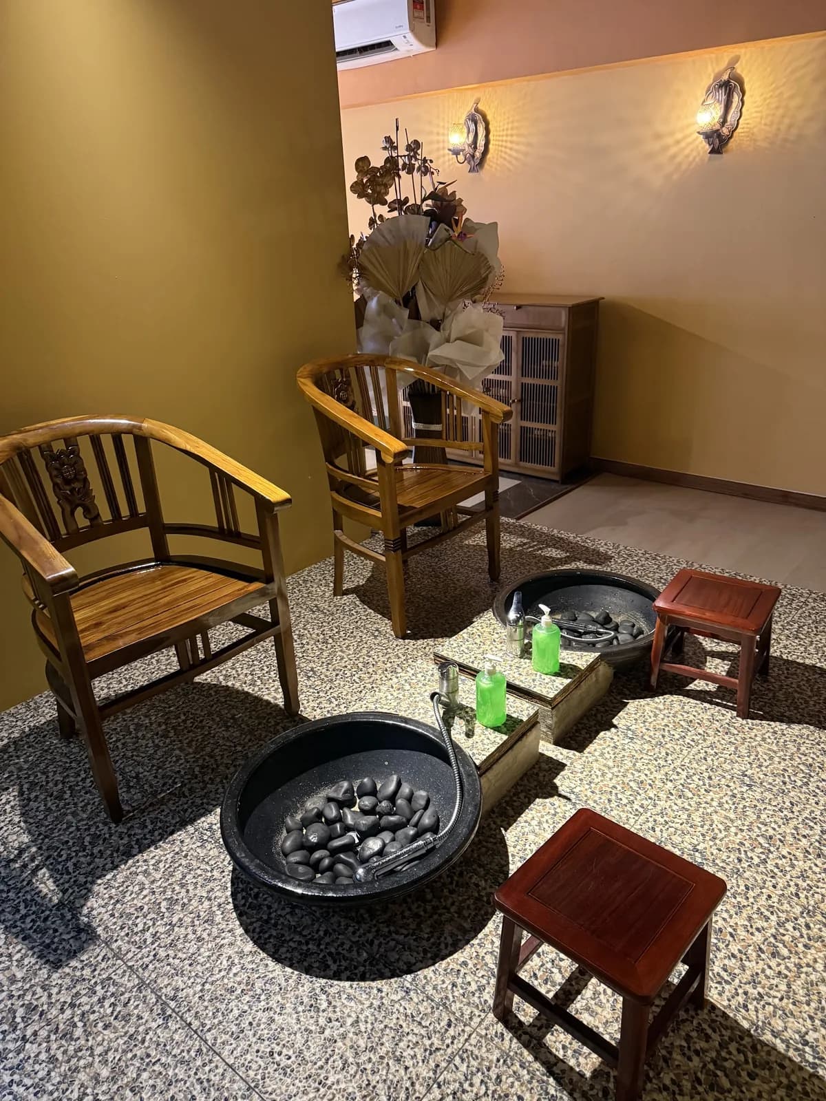 52 Thai Massage | Old Klang Road