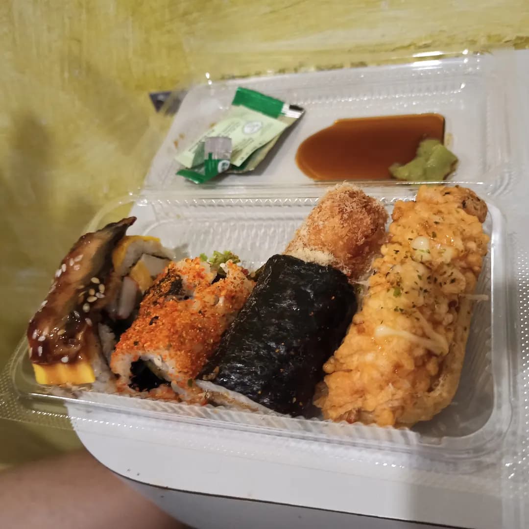 Empire Sushi AEON Bukit Indah photo 3