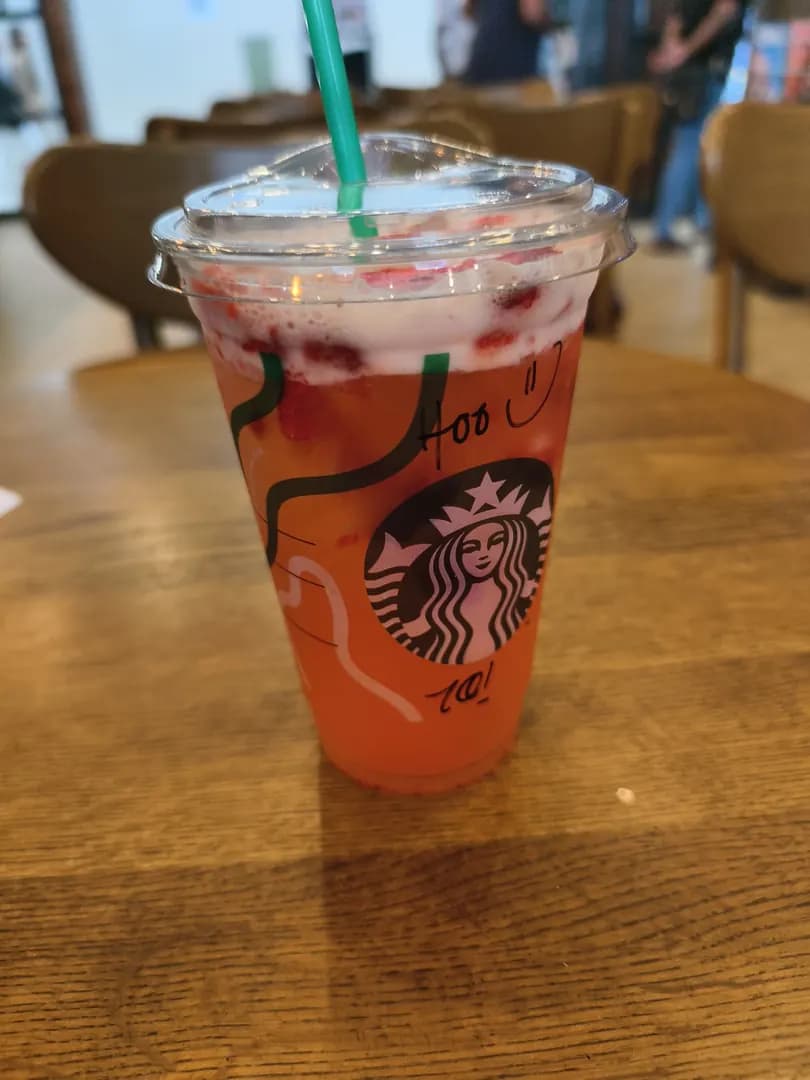 Starbucks AEON Taiping photo 3