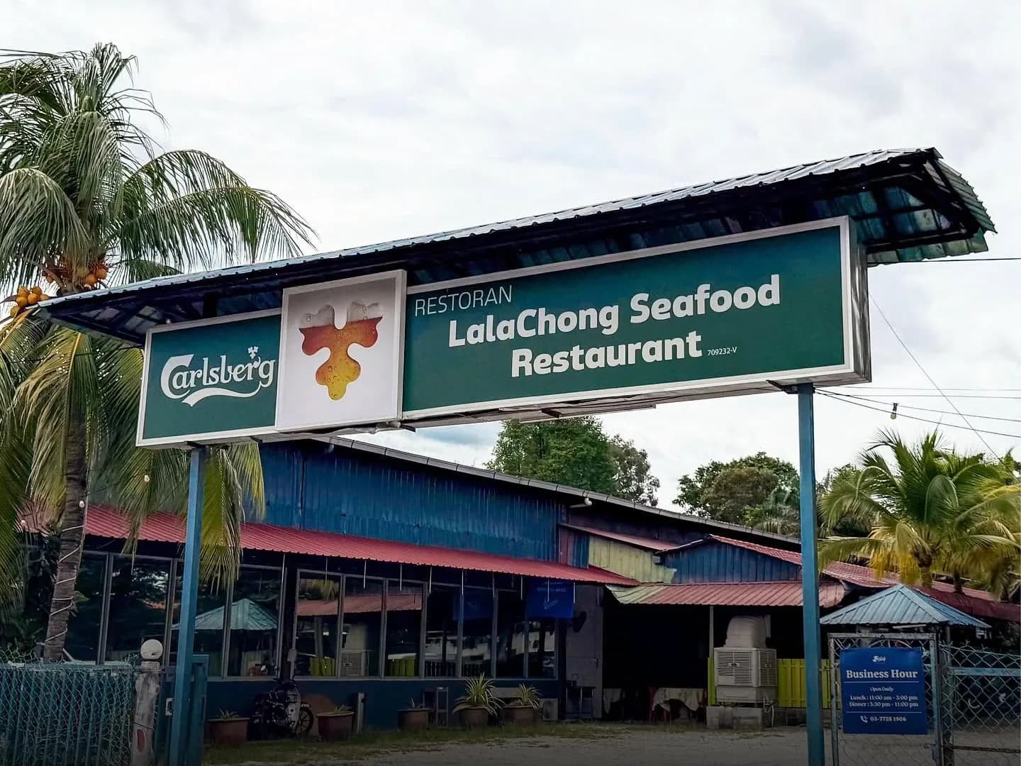 Lala Chong Kayu Ara Seafood Restaurant