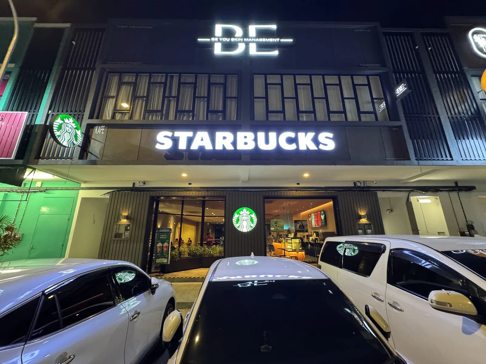 Starbucks - KCC City Business Park, Muar