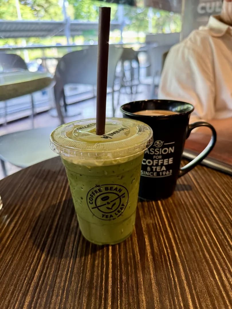 The Coffee Bean & Tea Leaf photo 3