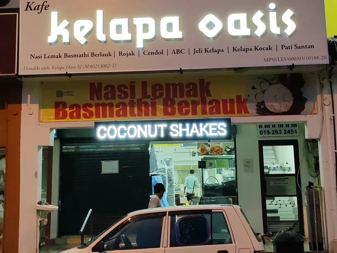 Kelapa Oasis Subang