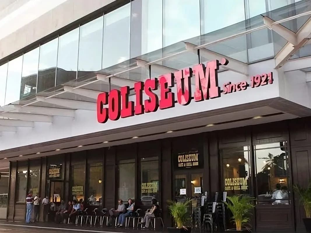 Coliseum Cafe & Grill Room @ The Gardens Mall