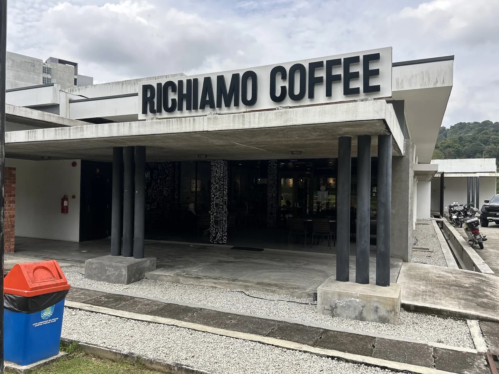 Richiamo Coffee - UiTM Puncak Alam