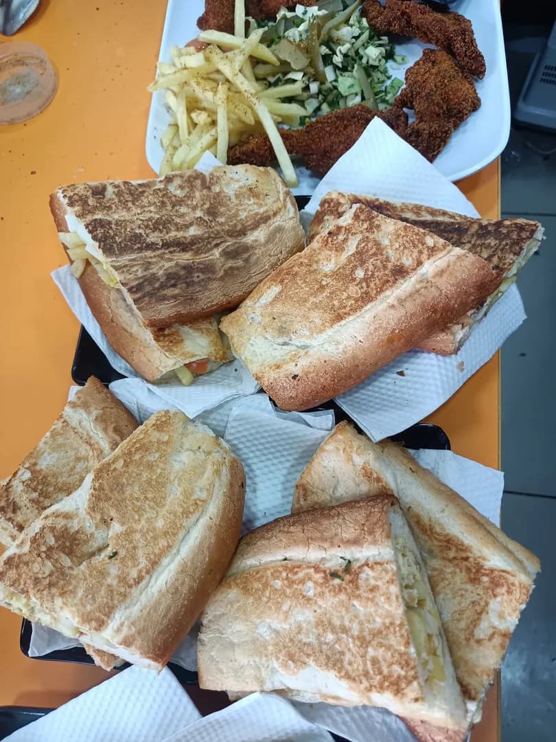 TITANS Coffee & game & Hamburger & fast food photo 3