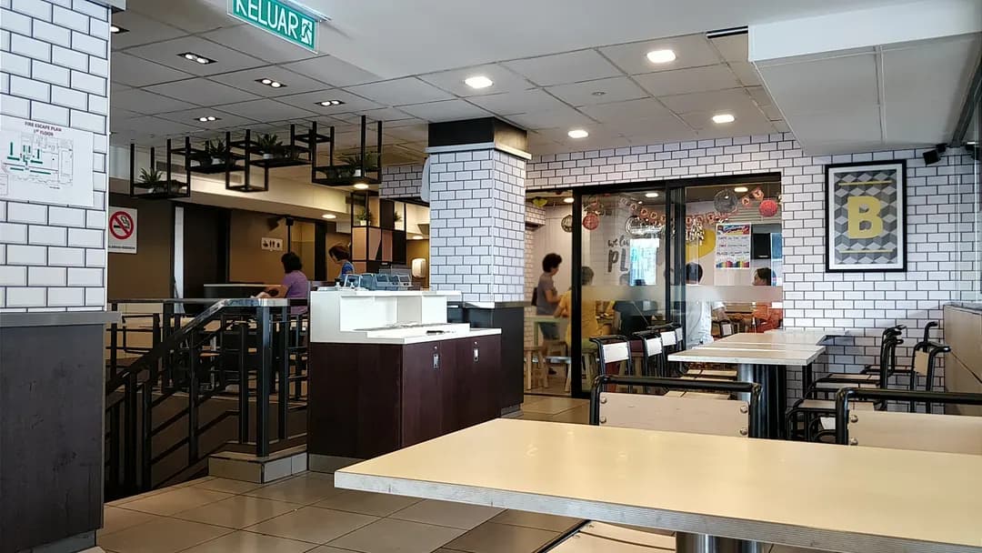 McDonald's USJ Taipan photo 2