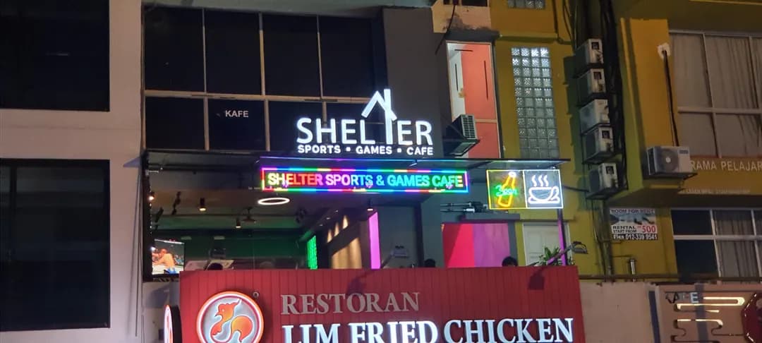Shelter Sports & Games Cafe photo 2