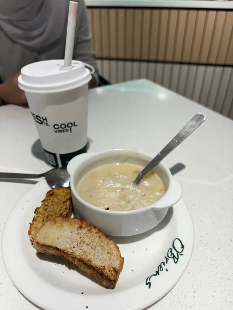 O'Briens Irish Sandwich Cafe @ Wisma Golden Eagle Realty photo 3