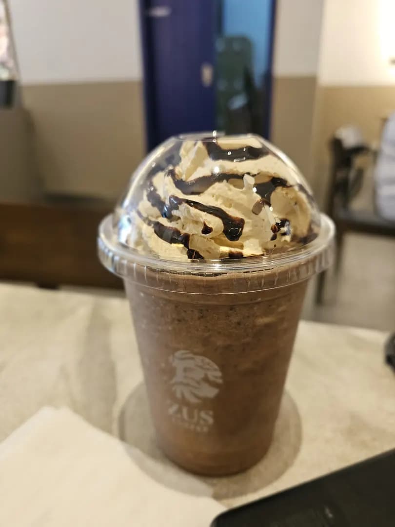 ZUS Coffee - Persiaran Anggerik Vanila, Kota Kemuning photo 3