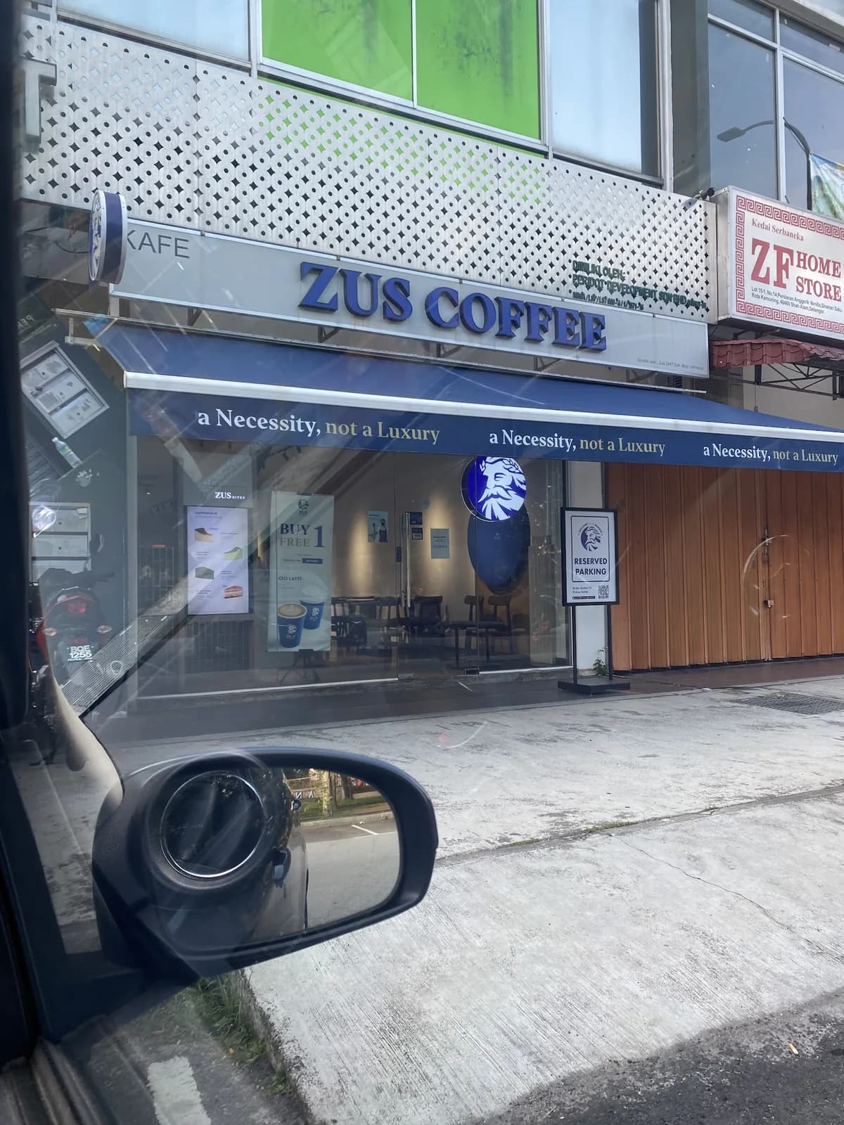 ZUS Coffee - Persiaran Anggerik Vanila, Kota Kemuning
