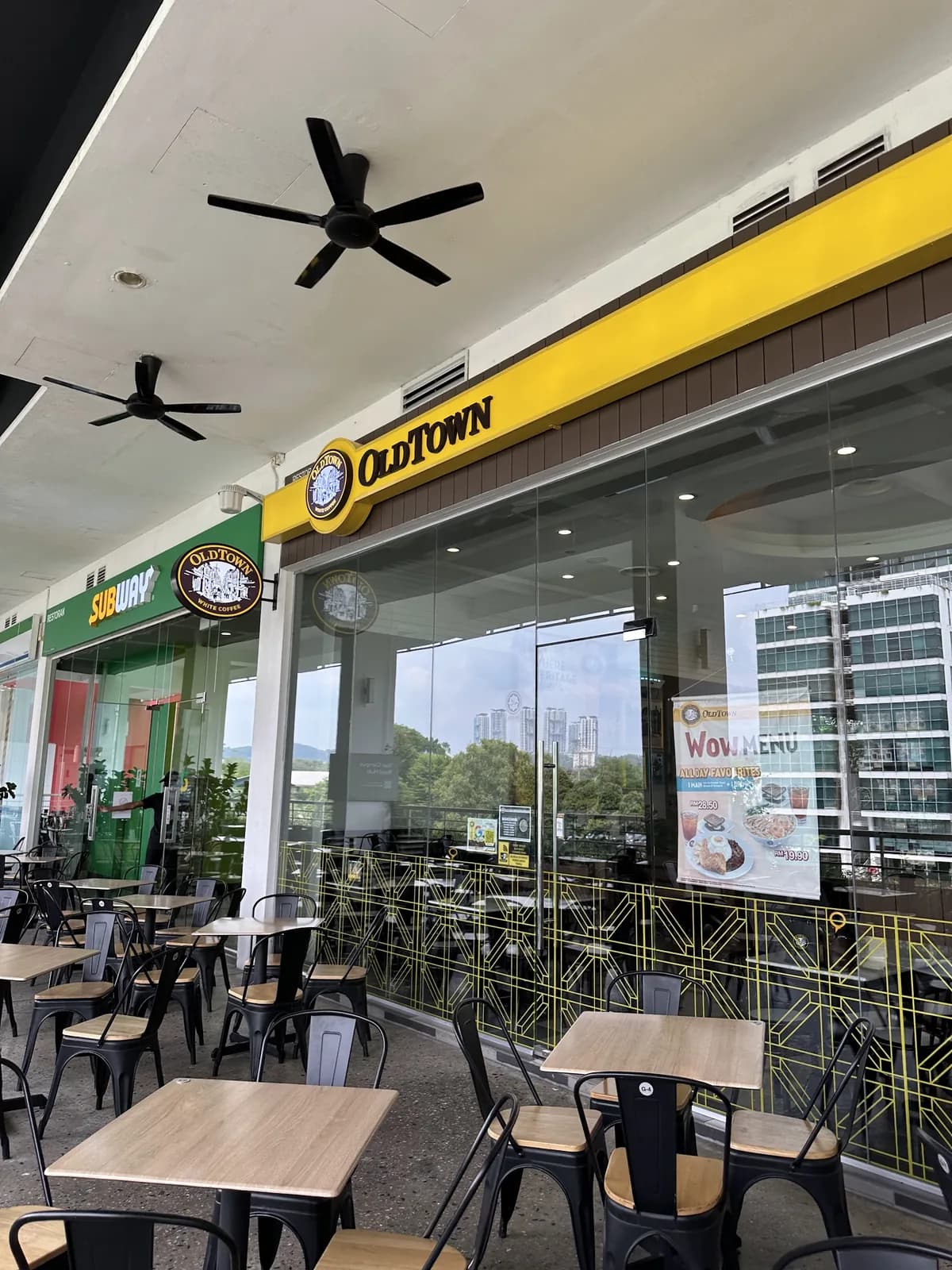OldTown White Coffee Syopz Taylors University