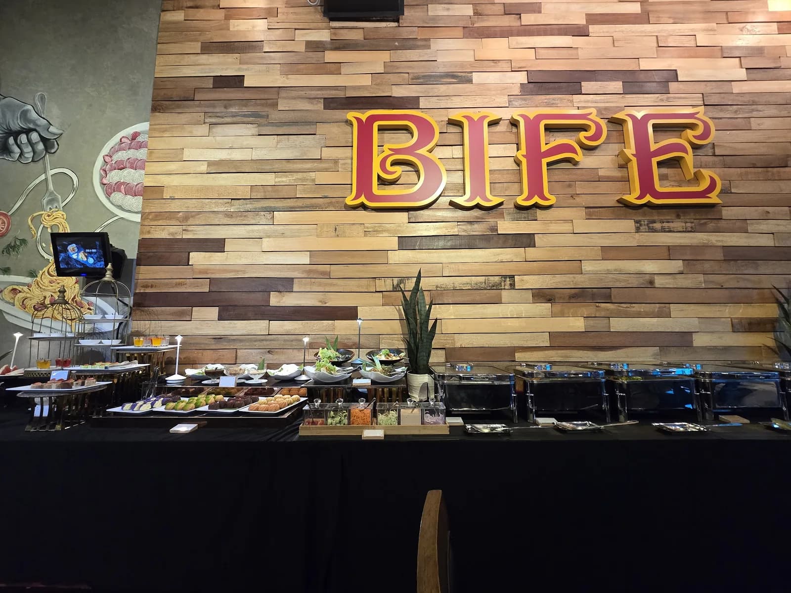 BIFE Charcoal Steakhouse