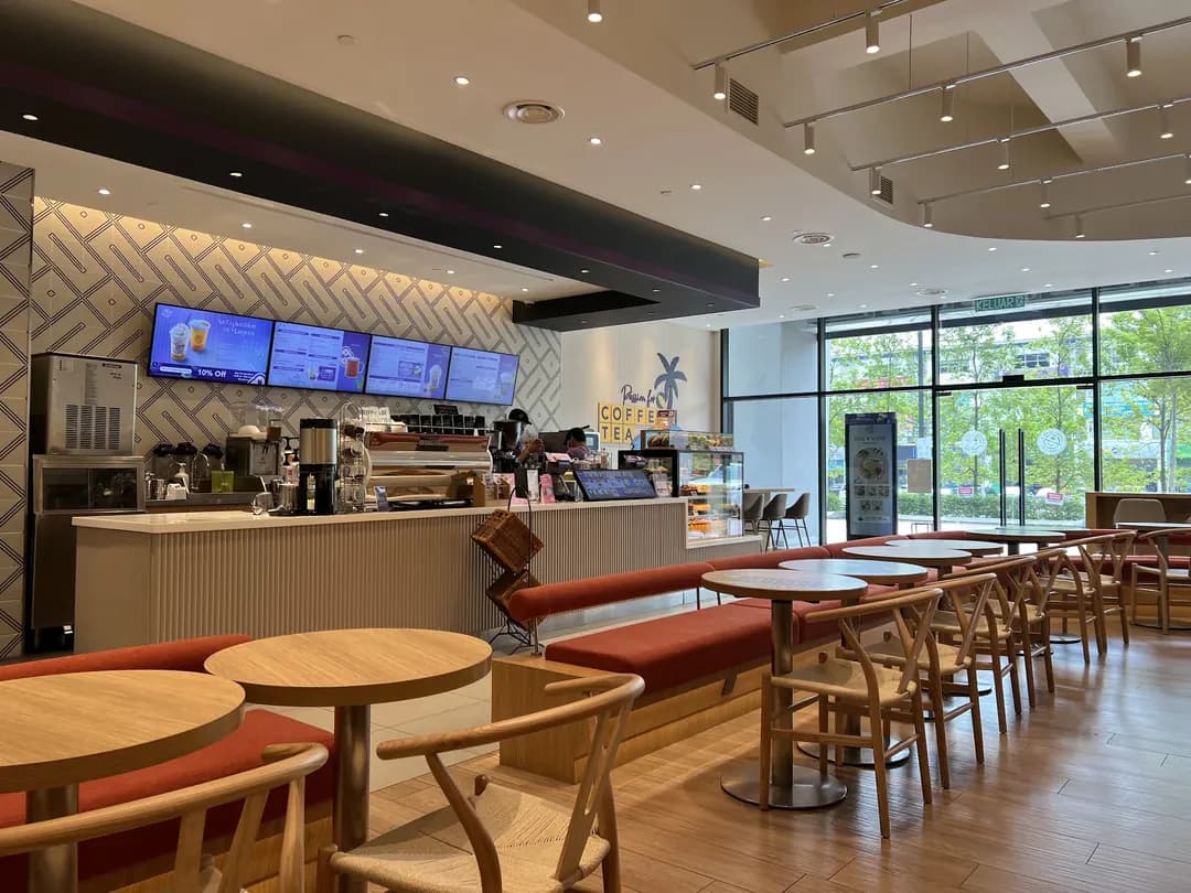 The Coffee Bean & Tea Leaf photo 2