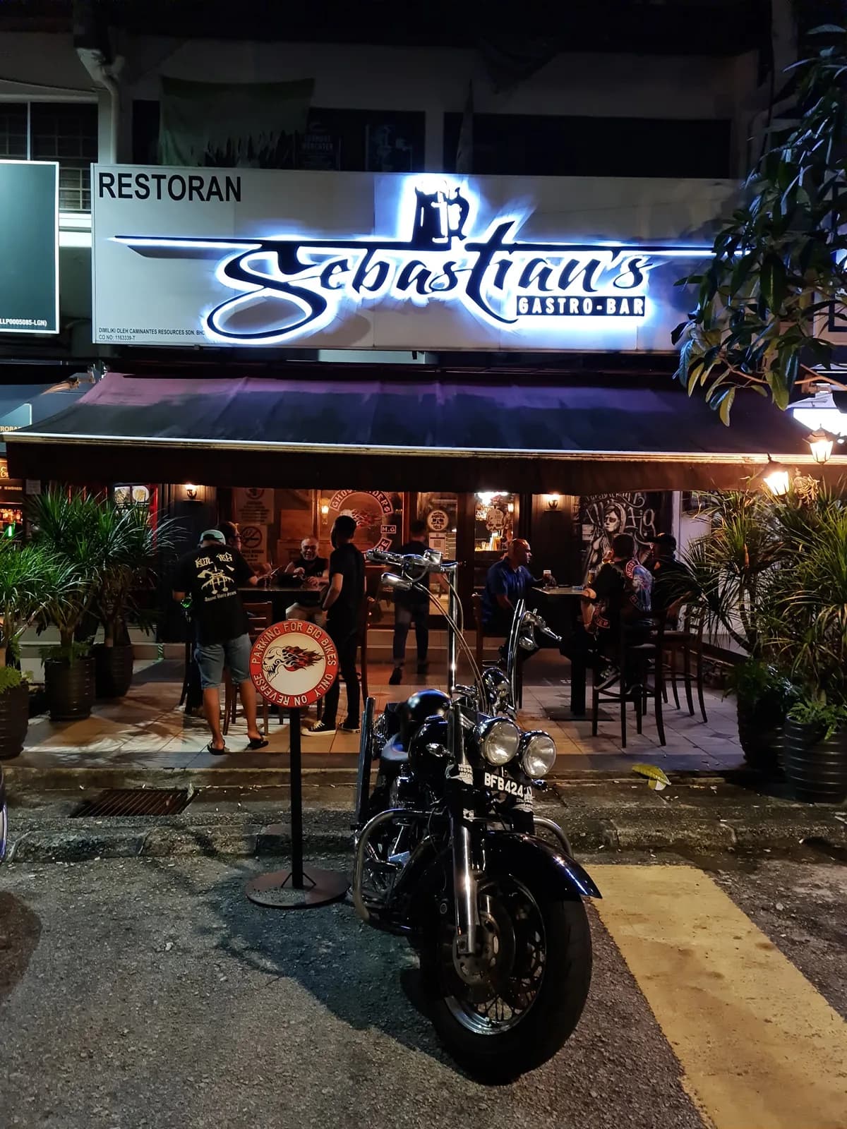 Sebastian's Gastro Bar