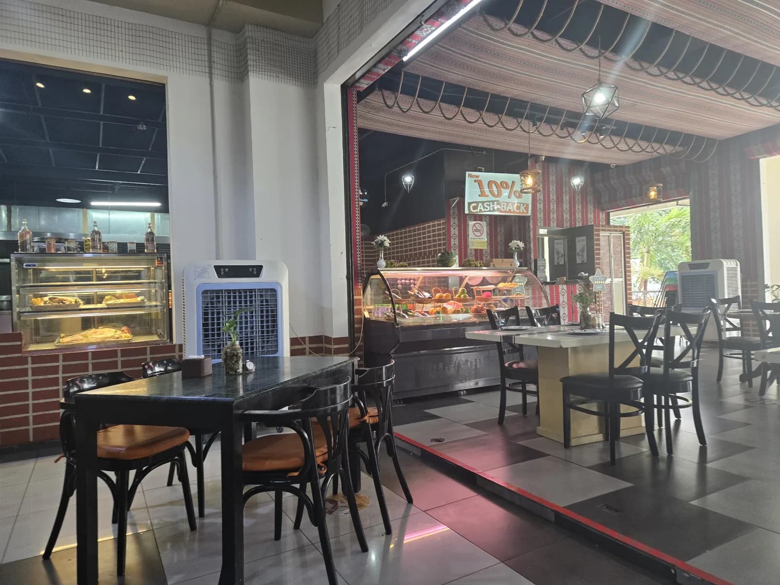 Arabica Restaurant