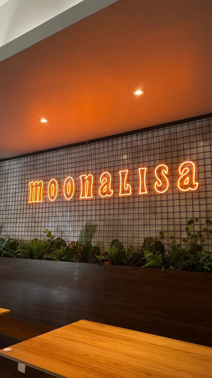 Moonalisa SS15