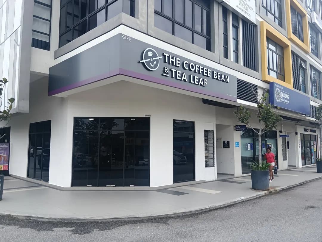 The Coffee Bean & Tea Leaf MKH Boulevard Kajang photo 2