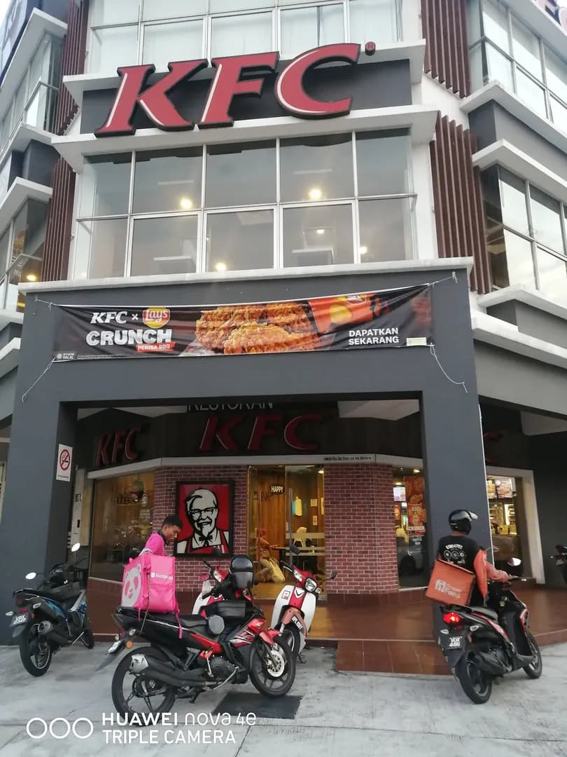 KFC TTDI Grove photo 2