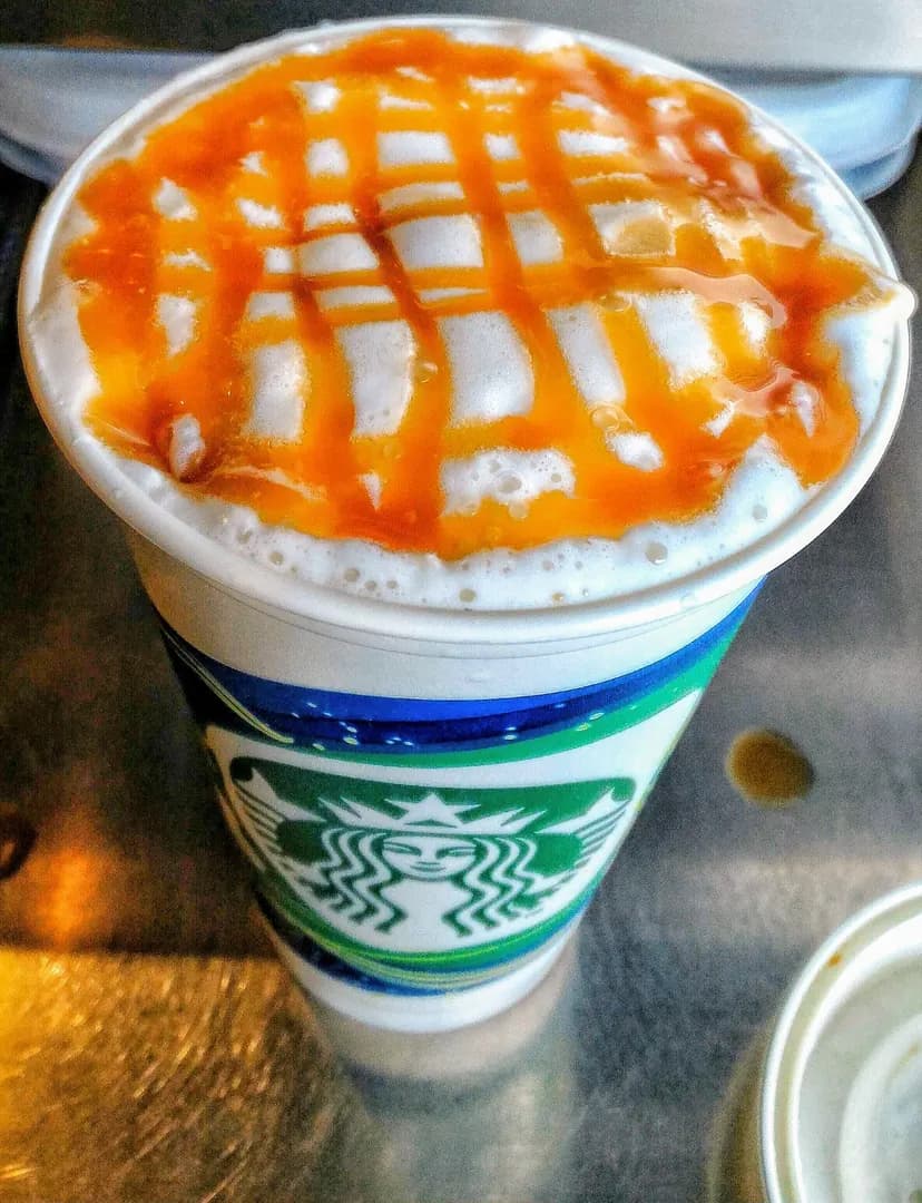 Starbucks Caltex Melawati photo 3