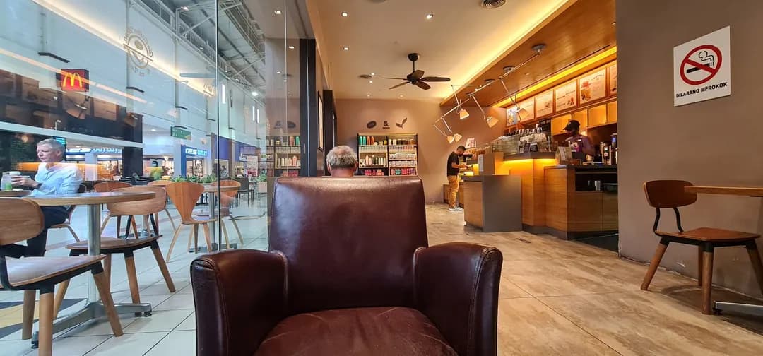 The Coffee Bean & Tea Leaf photo 2