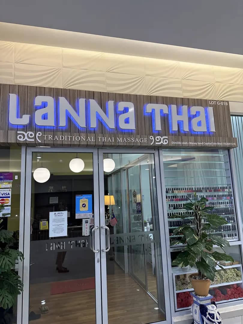Lanna Thai massage photo 2