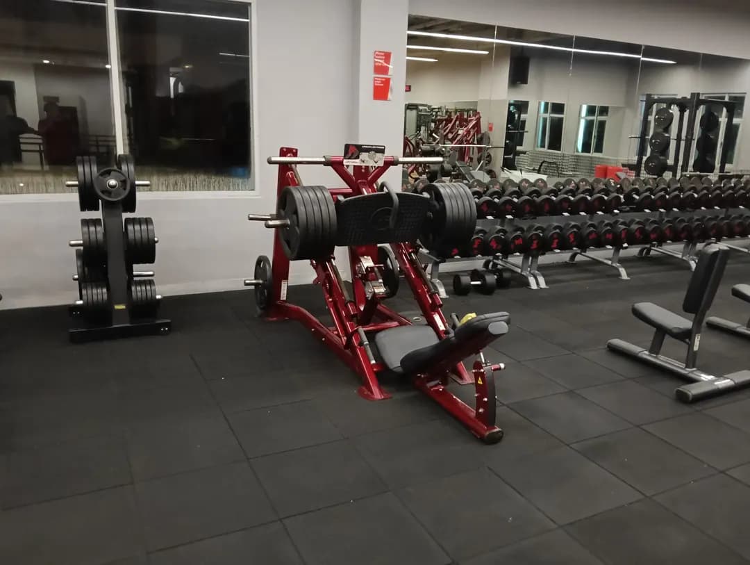 Fitness First Gym - The Curve photo 2