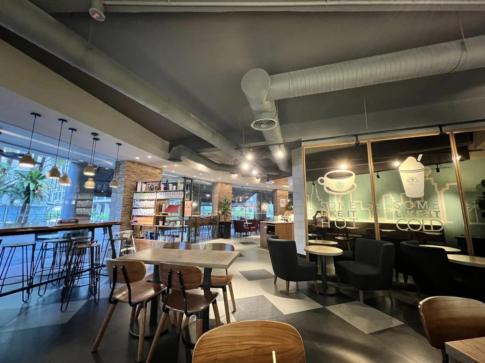 The Coffee Bean & Tea Leaf