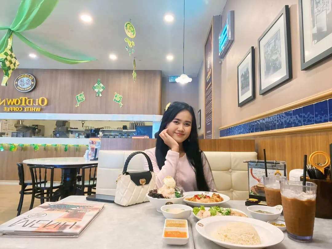 OLDTOWN White Coffee @ Medan Ipoh photo 3