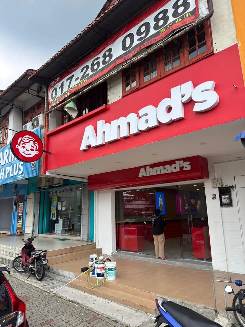 Ahmad's HotChicken Alam Megah