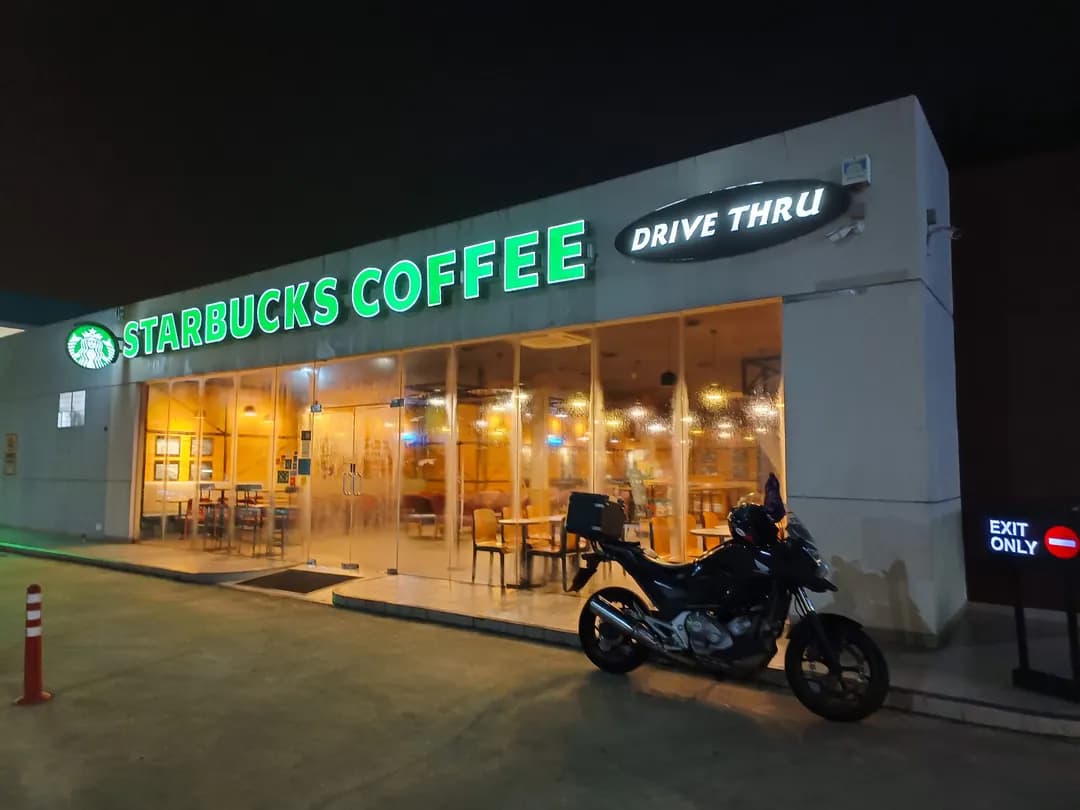 Starbucks Petronas Rawang Drive Thru photo 2