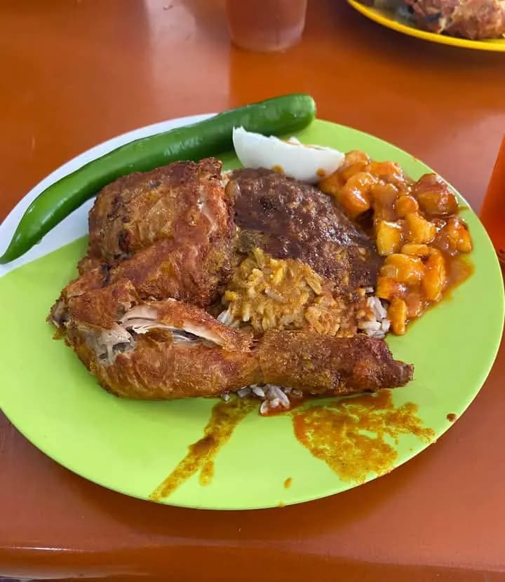 NASI KANDAR A HAMEED BISTRO photo 3