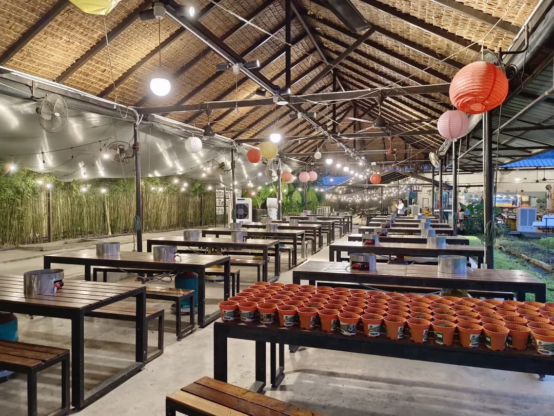 Bug's Paradise Farm @ Puchong photo 2
