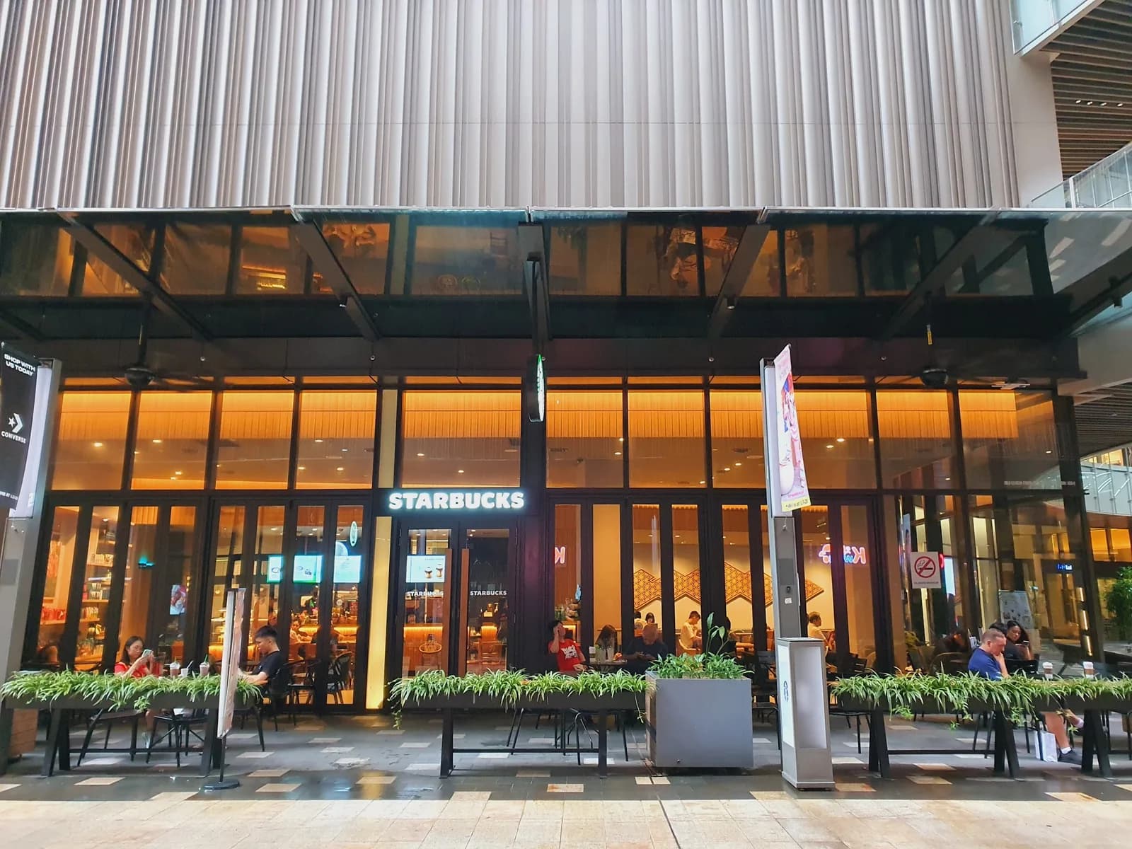 Starbucks Bukit Bintang City Centre (Lalaport BBCC)