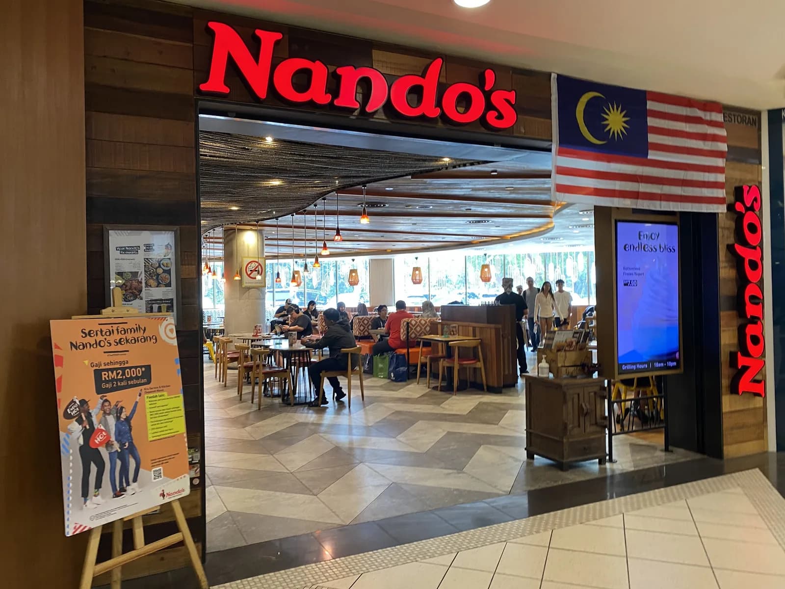 Nando's @ Bangsar Village
