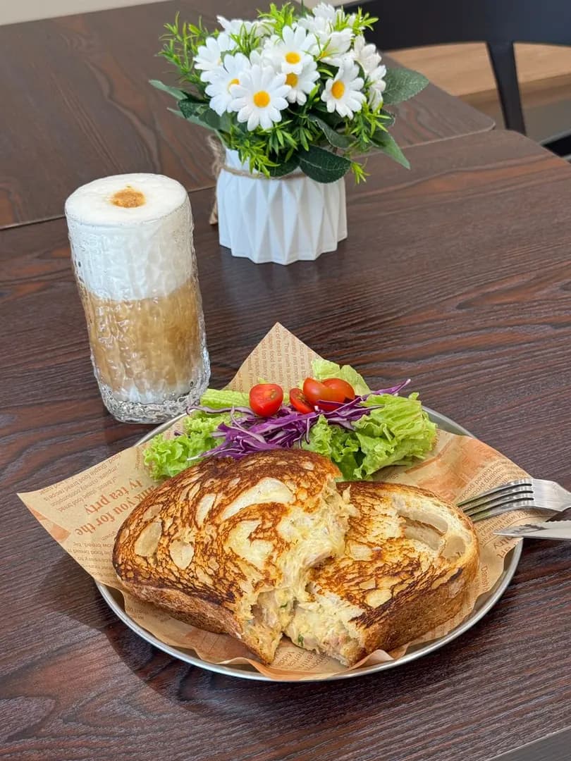 Gather Ground Cafe photo 2