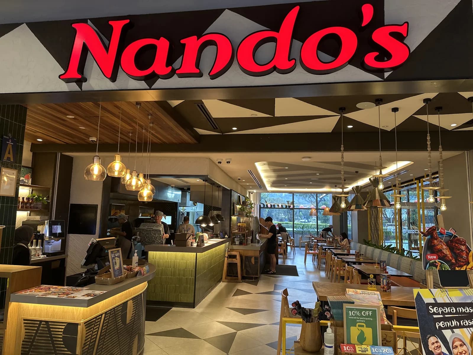Nando's @ Eko Cheras Mall