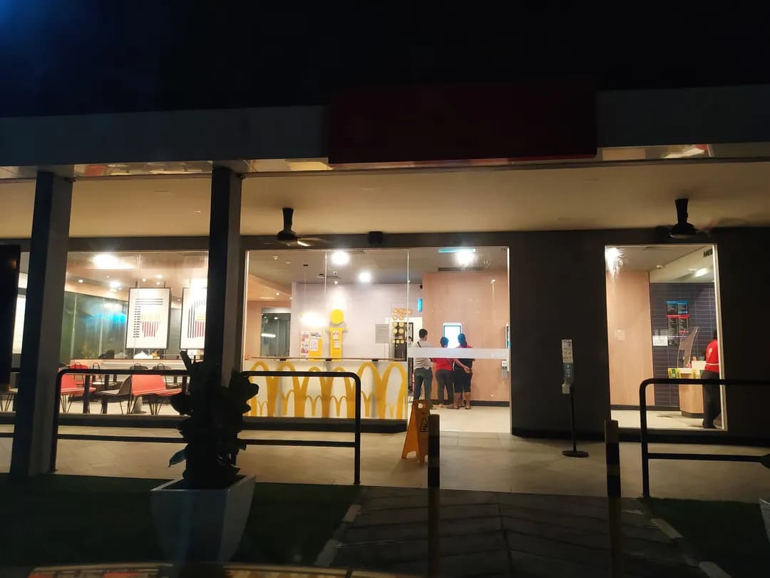 McDonald's BHP Plentong DT photo 2