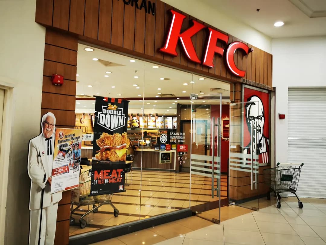 KFC Giant Kota Damansara photo 2