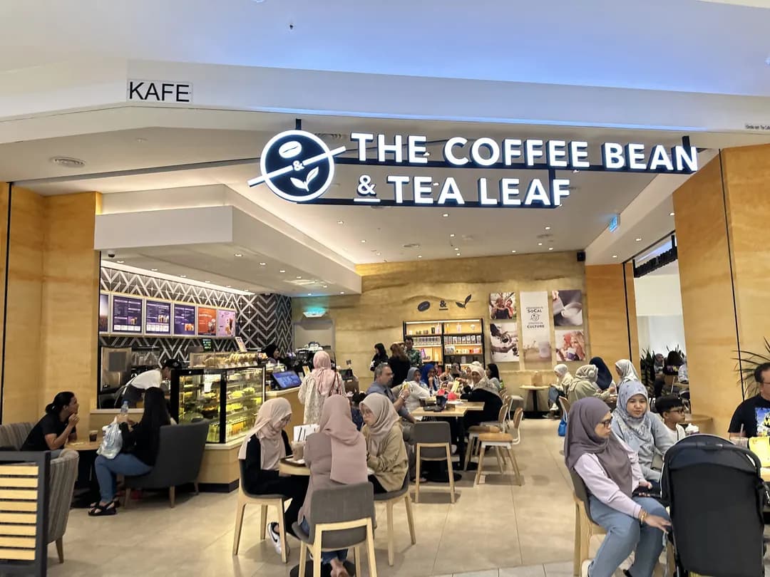 The Coffee Bean & Tea Leaf photo 2