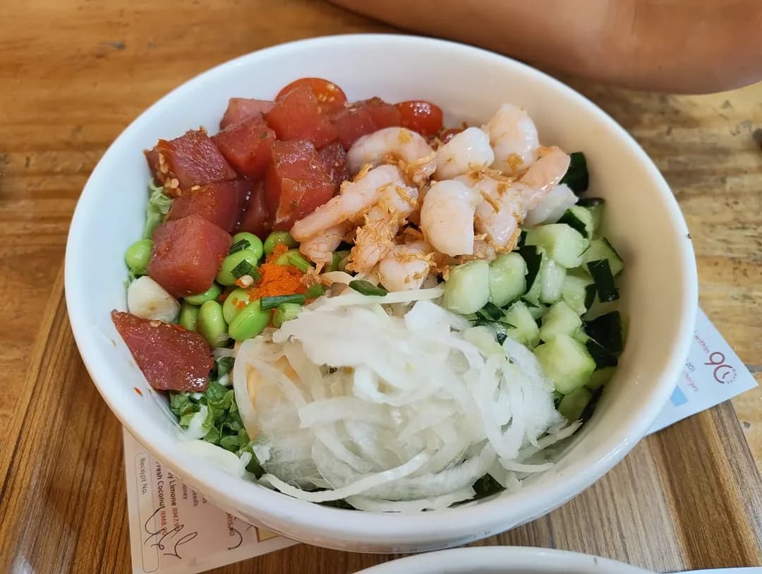 The Fish Bowl @ The Gardens Mall photo 3
