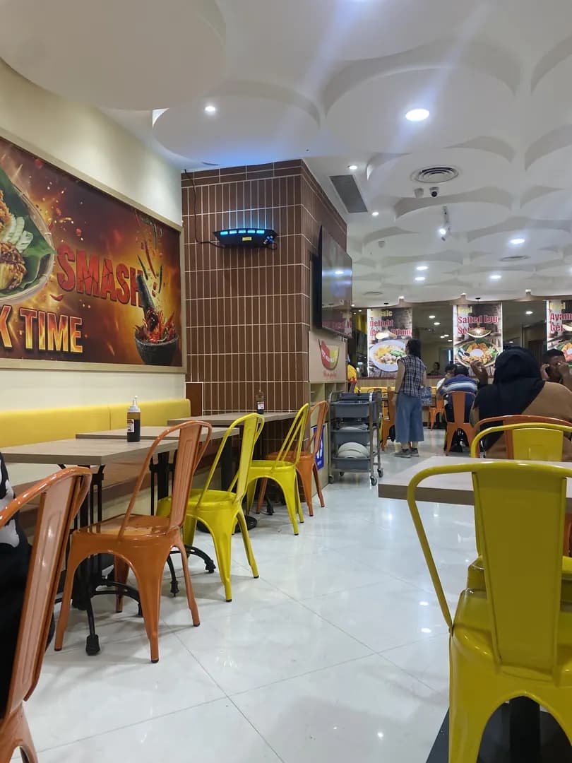 Ayam Gepuk Hut - KLCC Convention Centre photo 2