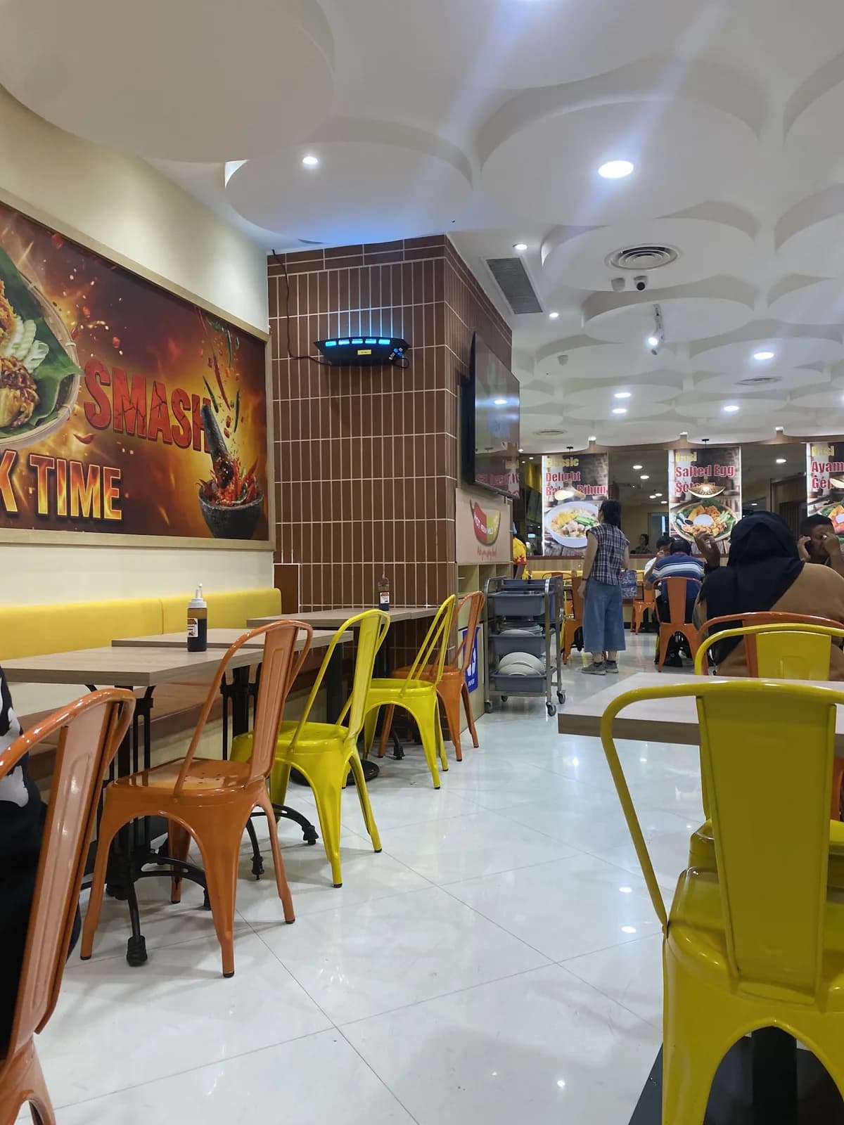Ayam Gepuk Hut - KLCC Convention Centre