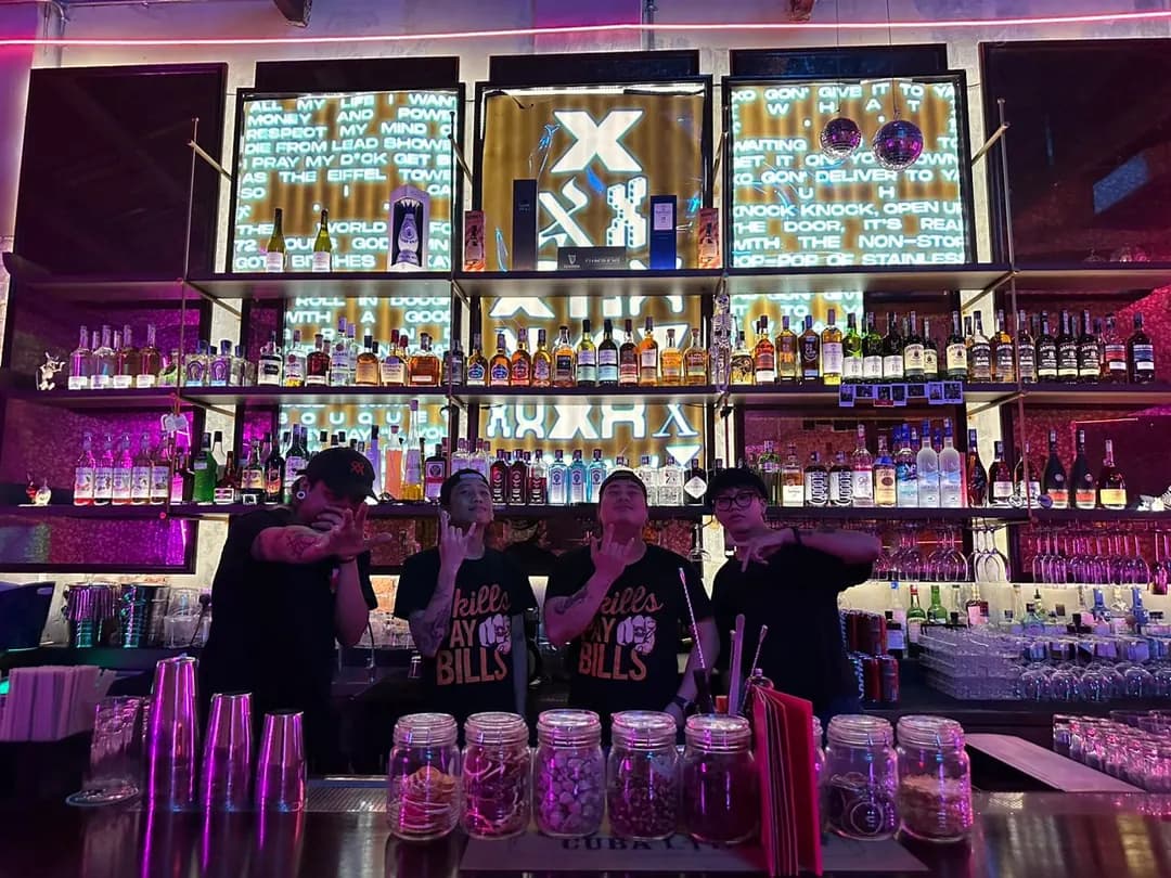 XO-KL photo 2
