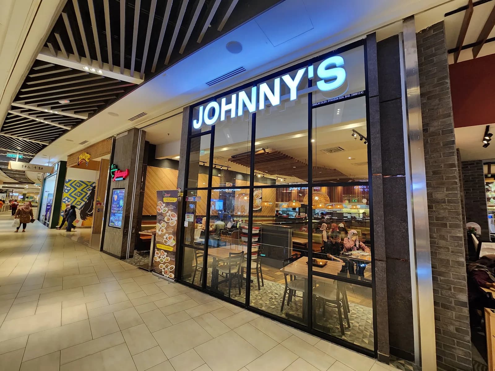Johnny’s Restaurant Toppen Shopping Centre