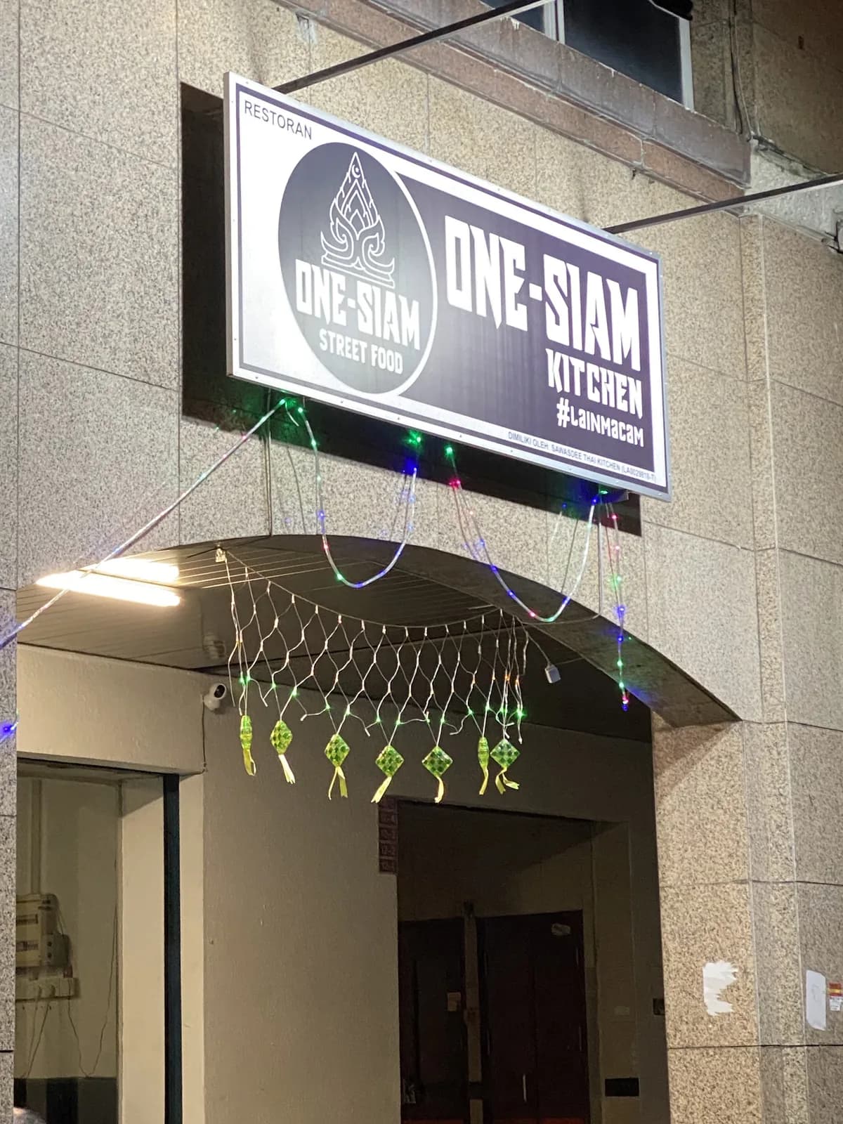 One Siam Kitchen • Thai Restaurant