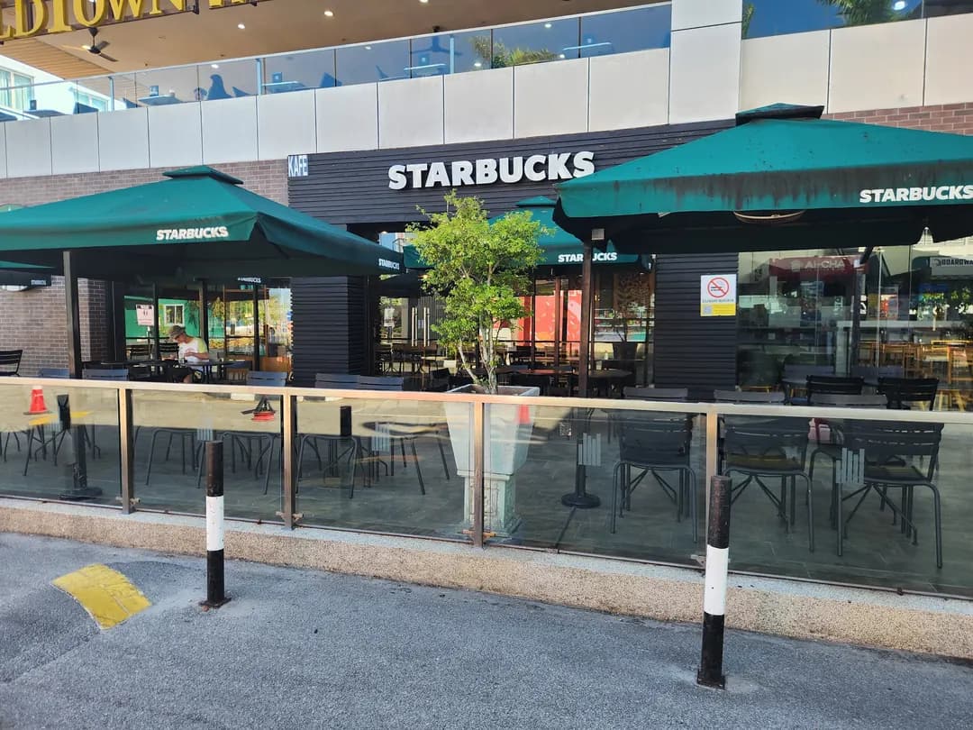 Starbucks Cenang Mall photo 3